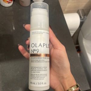 Olaplex nourishing hair serum n9 full bottle